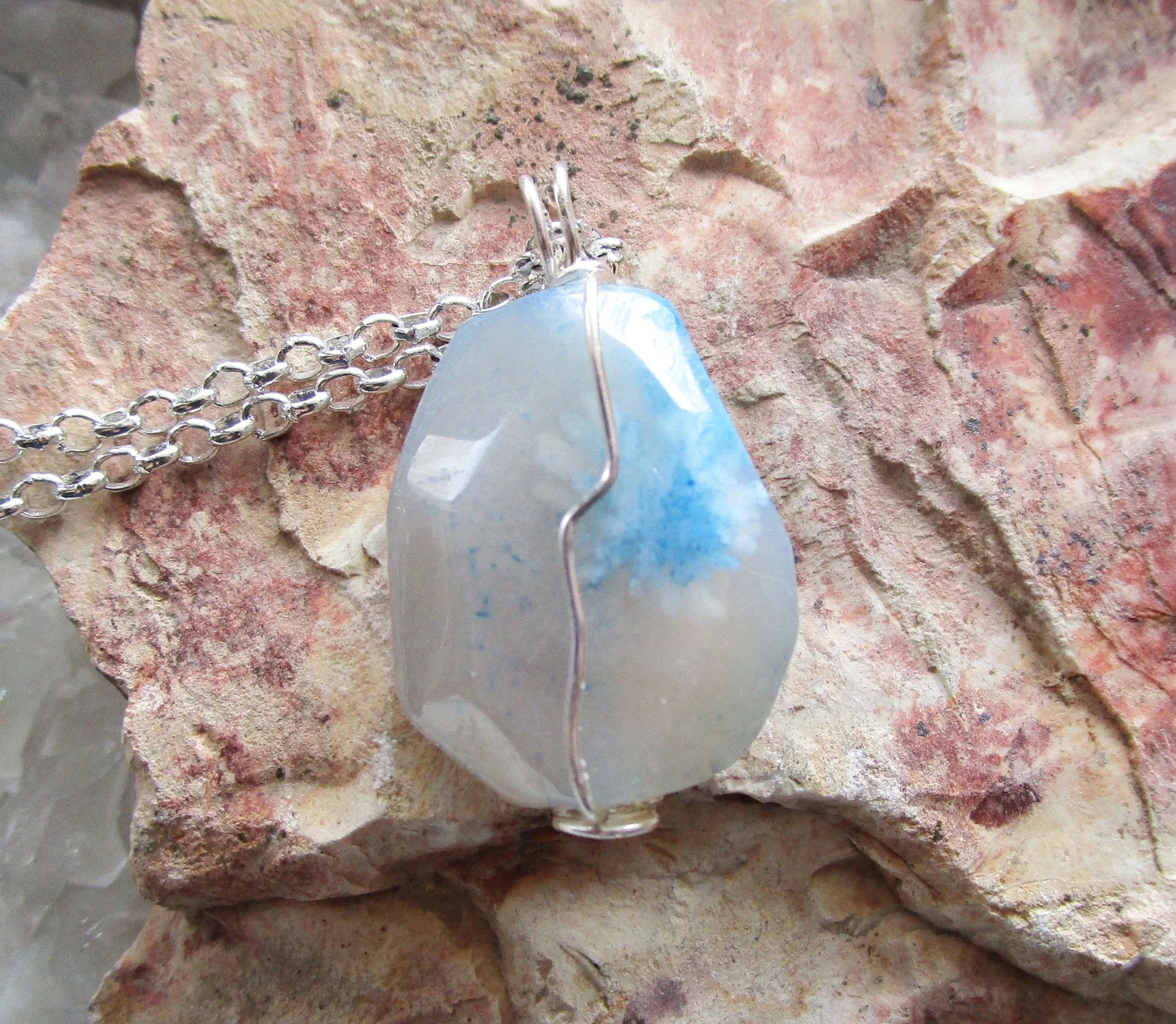 Blue Cloud Agate Gemstone Crystal Wire Wrapped Pendant Necklace