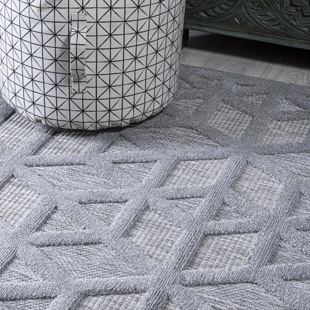 Celia neutral Geometric Indoor/outdoor Area Rug