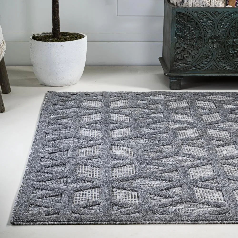 Celia neutral Geometric Indoor/outdoor Area Rug