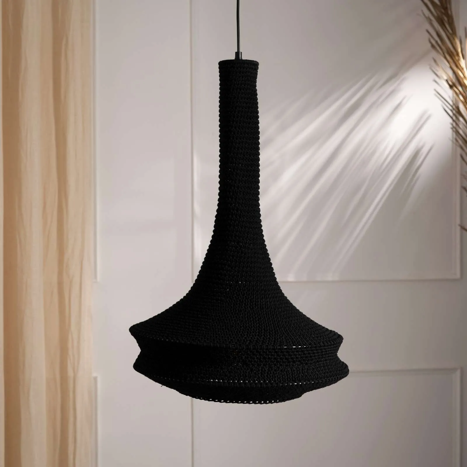 Earth Pendant Lamp Black