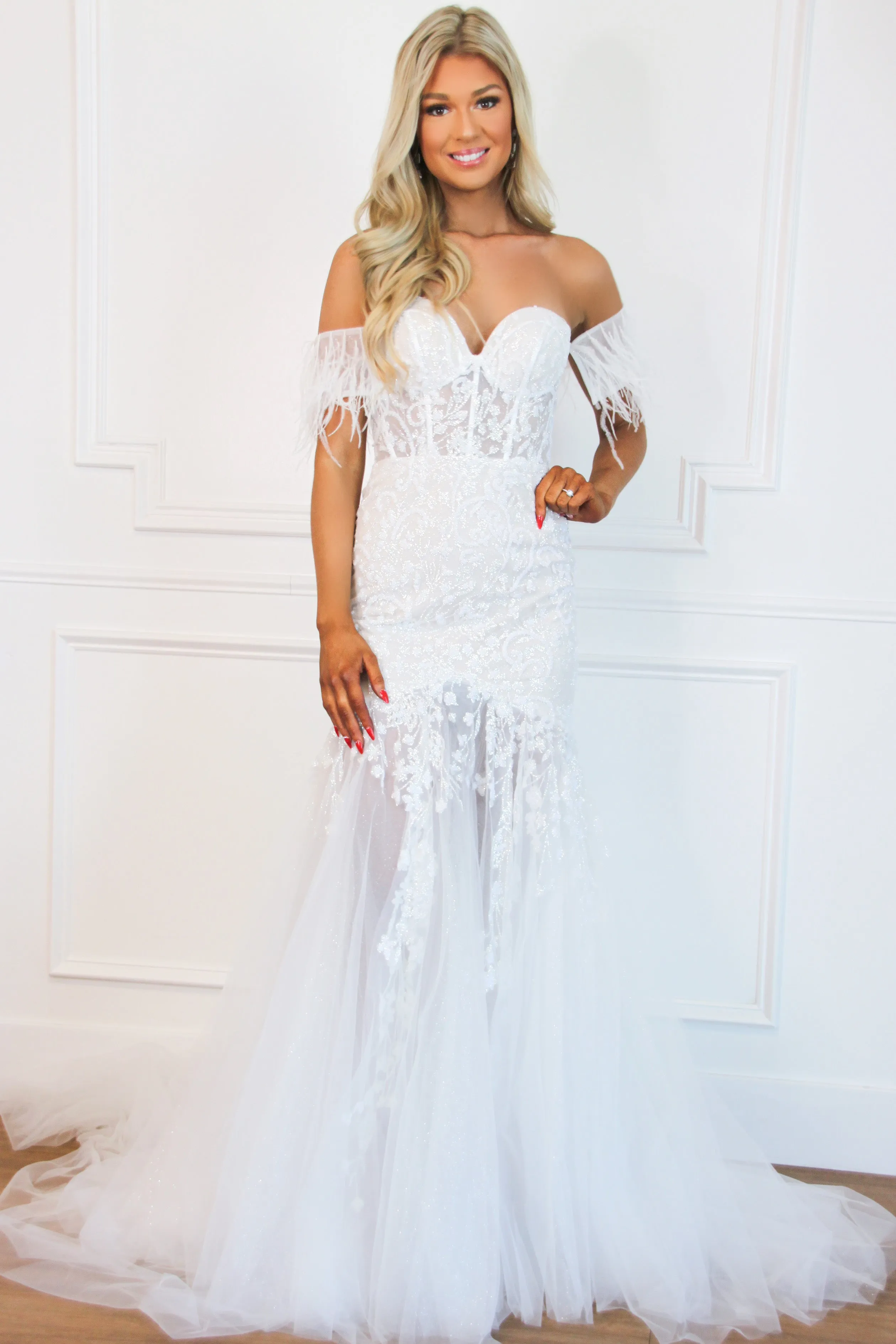 Sereia Sparkly Mermaid Detachable Off Shoulder Feather Wedding Dress: White