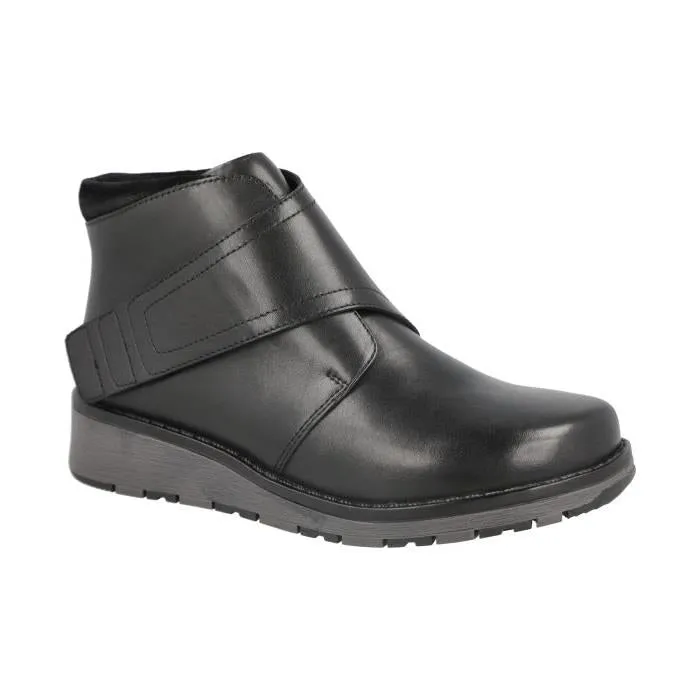 Women's Wide Fit DB Hitchin Boots